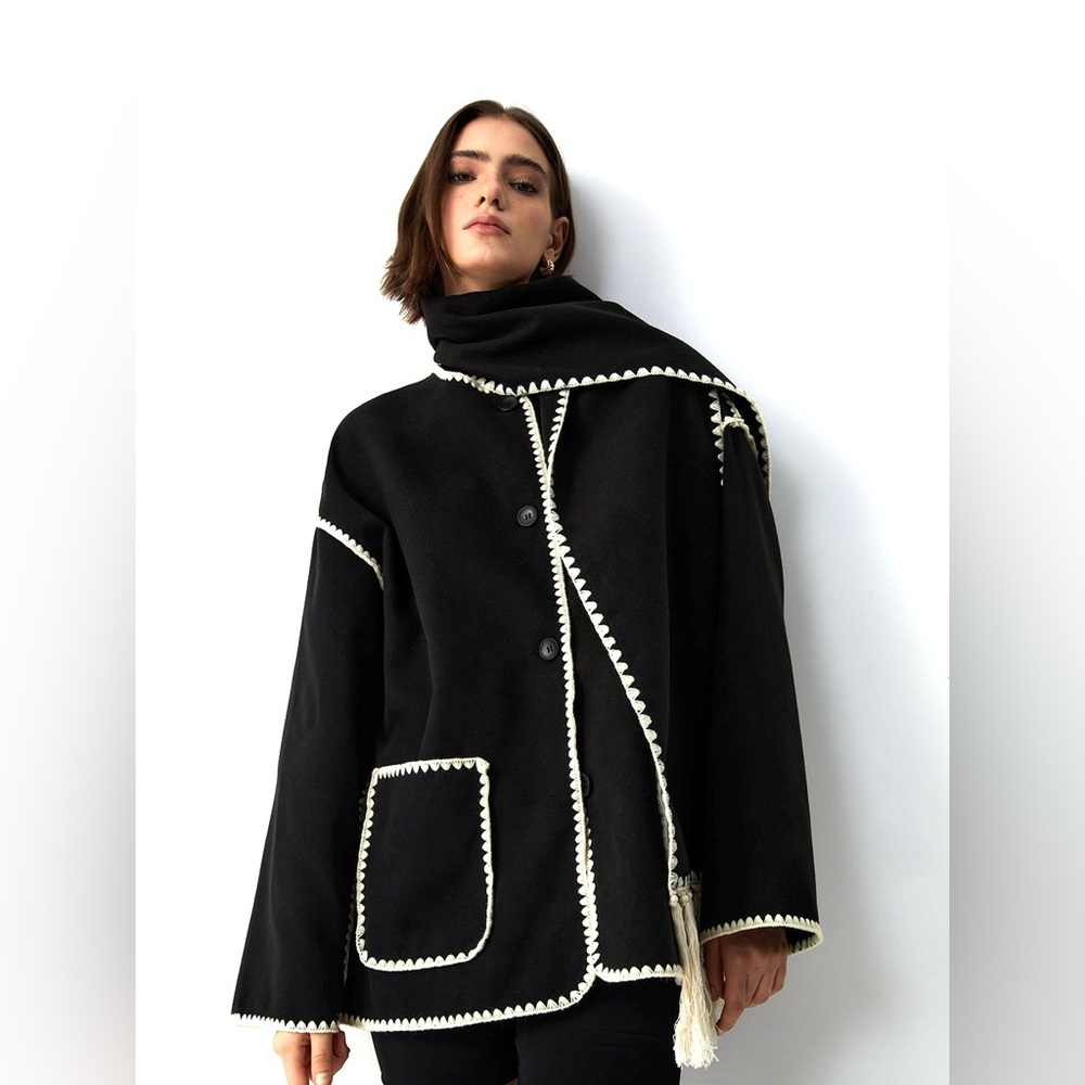 Commense Contrast Trim Jacket (just the jacket, no scarf) - Size L - Picture 2 of 16